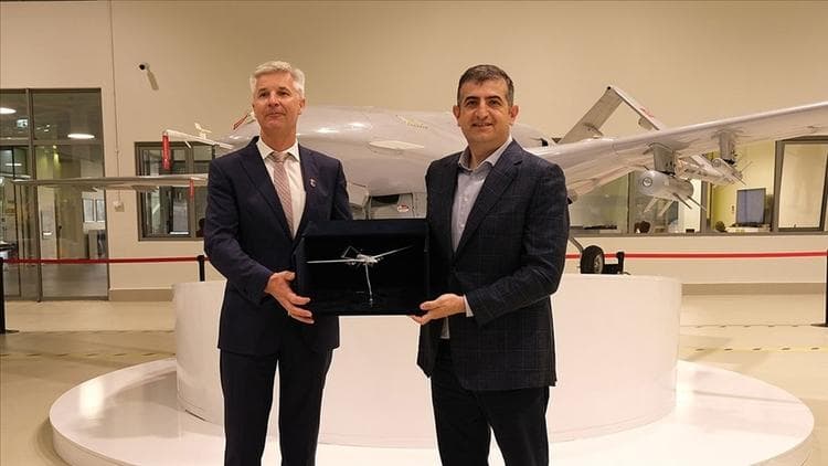 LATVİA HİNTS AT BECOMİNG SECOND NATO ALLY TO BUY TURKİSH DRONES