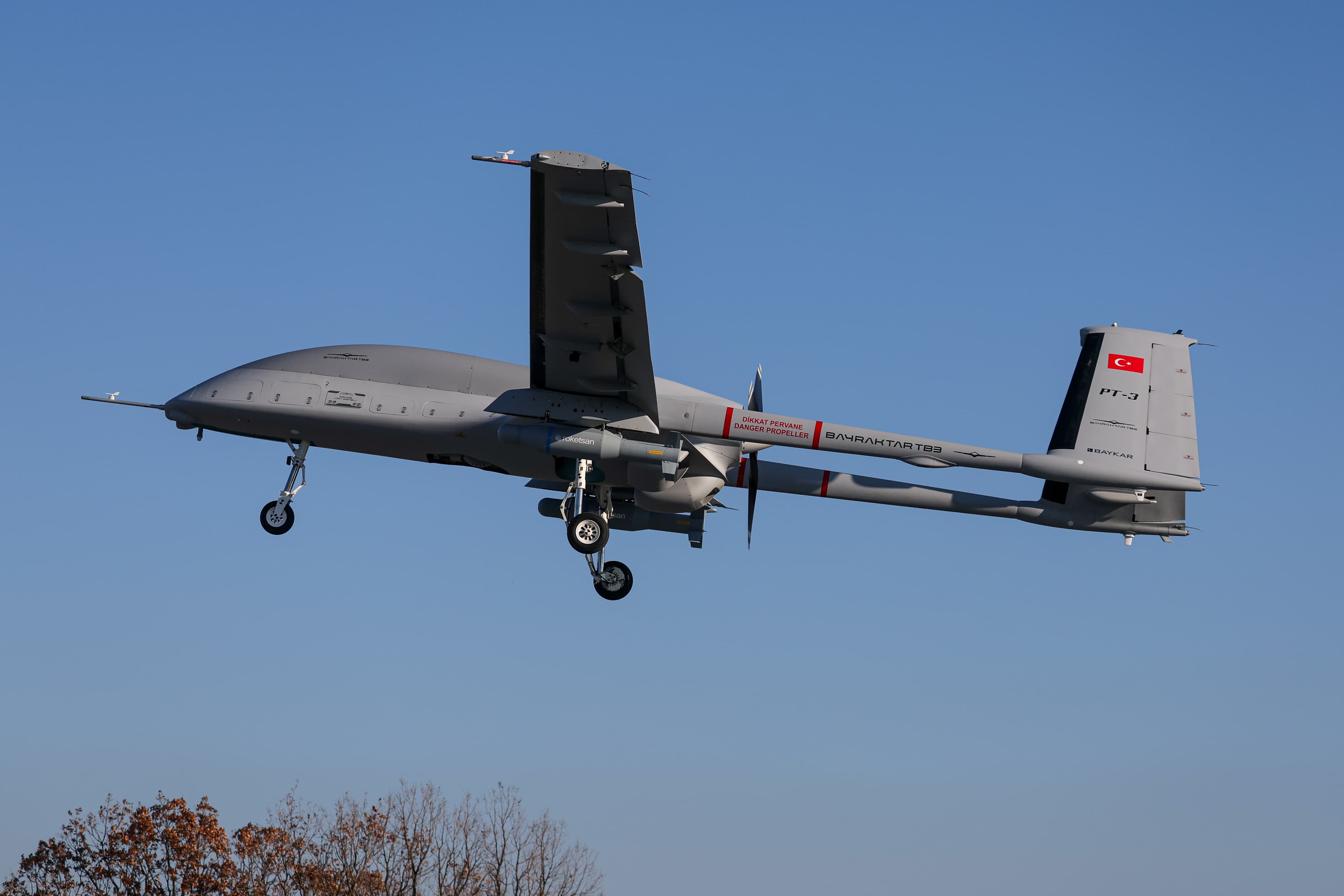 BAYRAKTAR TB3 SİLAHLANDI