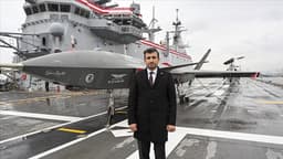 Selçuk Bayraktar, dünyanın ilk SİHA gemisi TCG Anadolu'yu ziyaret etti - Haber Görseli