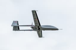 BAYRAKTAR TB3 SİHA 30 BİN FEET İRTİFAYA ÇIKTI - Haber Görseli