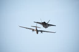 Turkish unmanned jet Kızılelma, drone Akıncı conduct formation flight - Haber Görseli